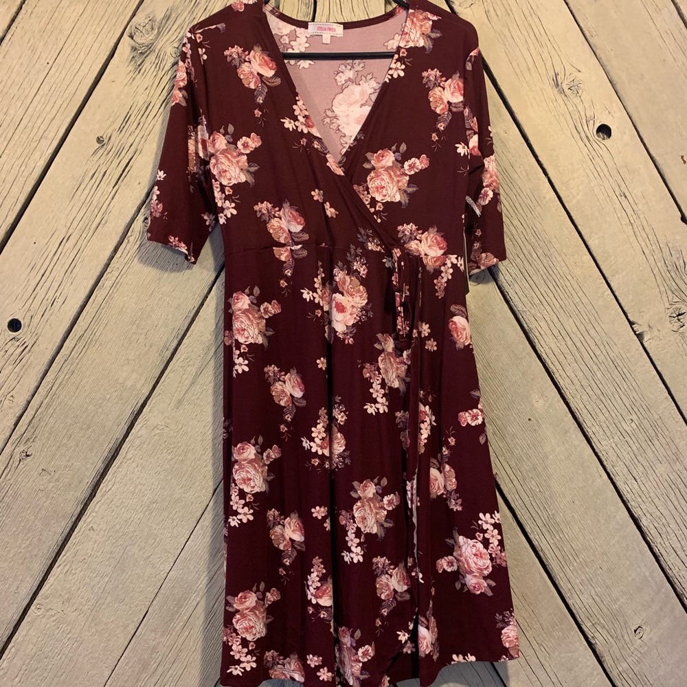 Burgundy maternity dress